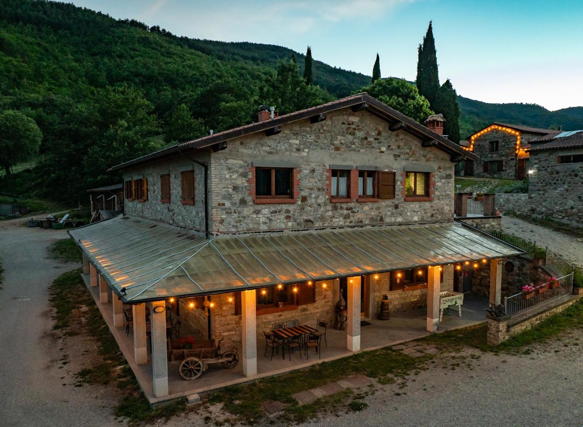 Agriturismo Villaggio Eden Pieve Santo Stefano Exteriör bild