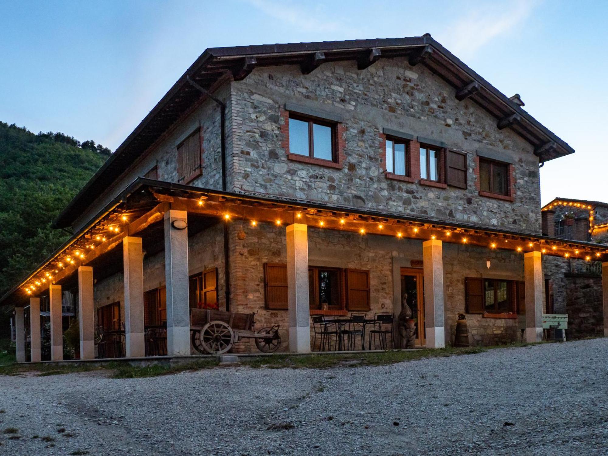 Agriturismo Villaggio Eden Pieve Santo Stefano Exteriör bild
