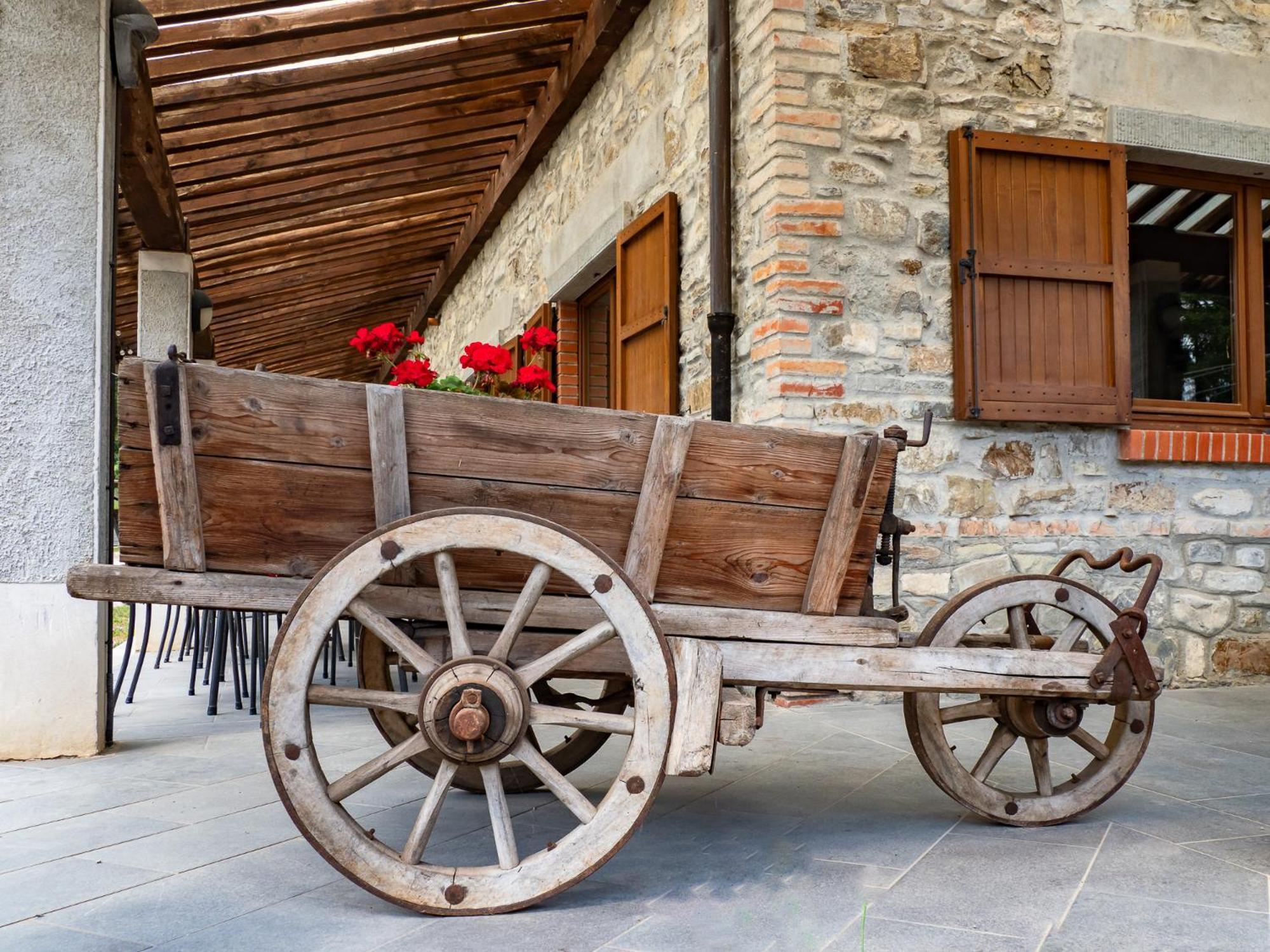 Agriturismo Villaggio Eden Pieve Santo Stefano Exteriör bild