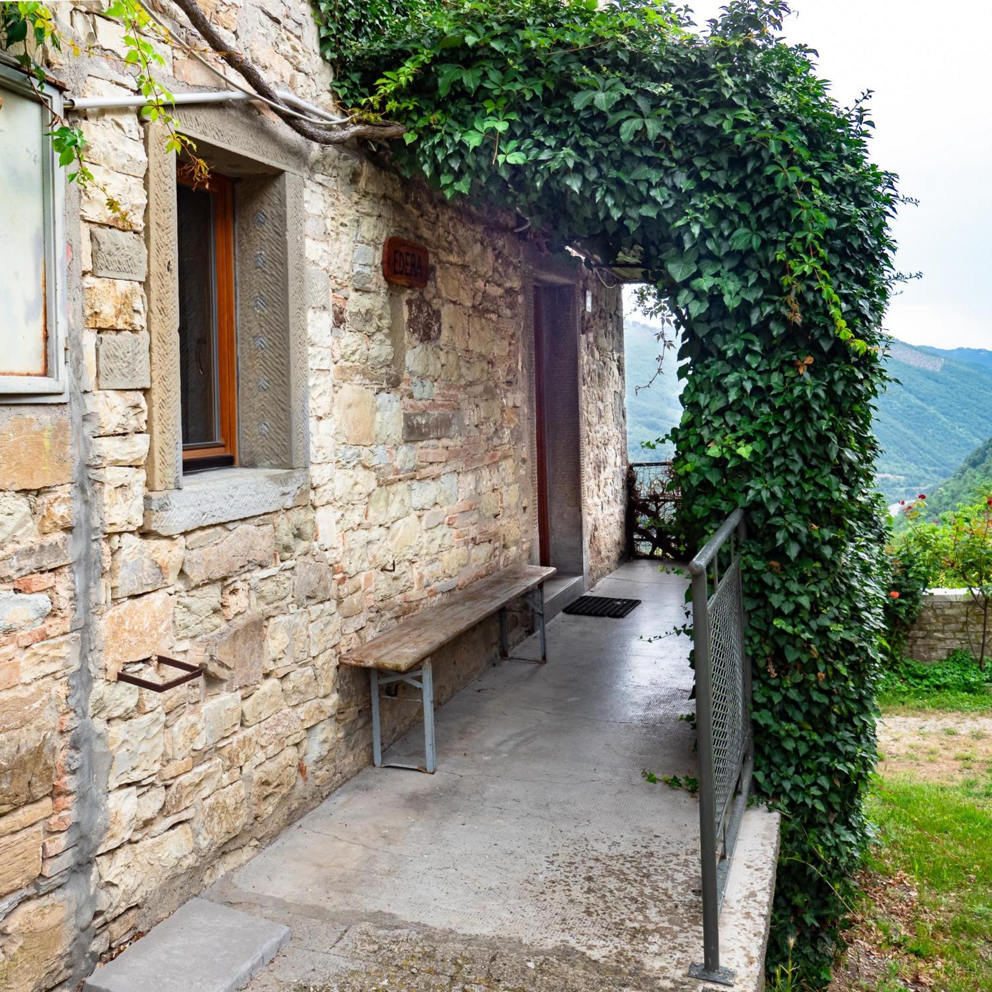 Agriturismo Villaggio Eden Pieve Santo Stefano Exteriör bild